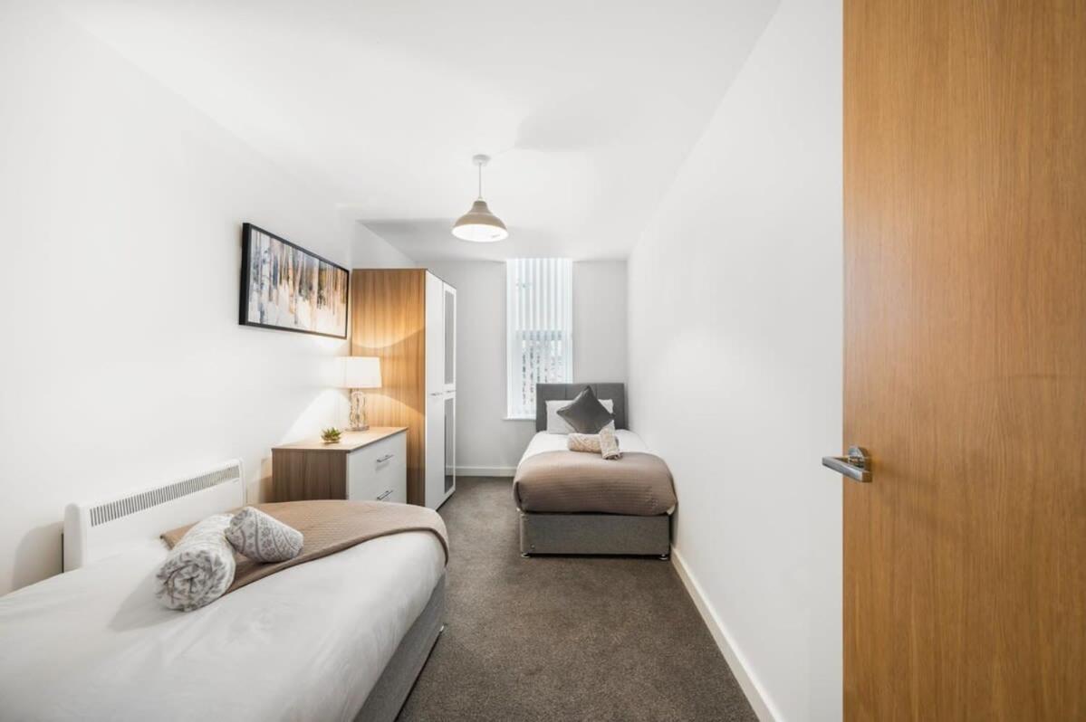 A Lovely 2 Bedroom Apartment In The Heart Of Preston Preston  Extérieur photo